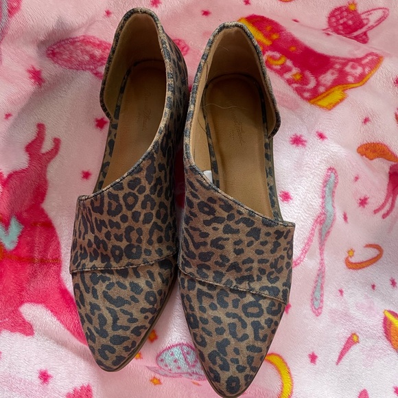 Universal Thread Leopard booties - Picture 4 of 4